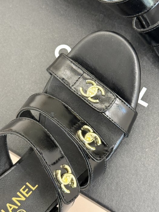 Босоножки фото 7