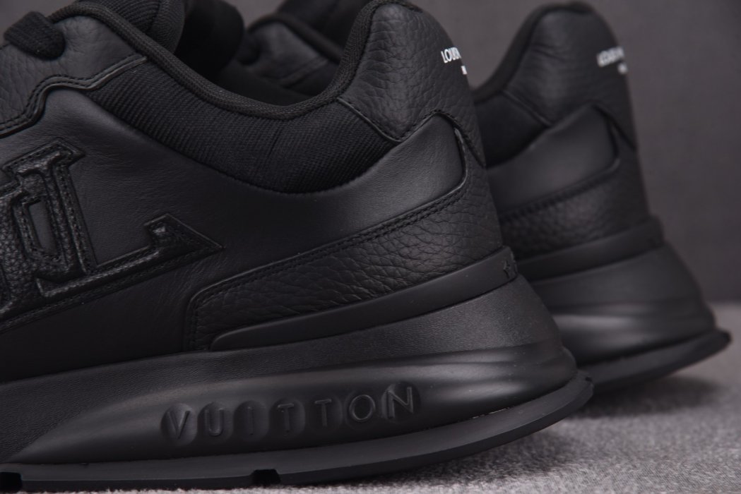 Кроссовки LOUIS VUITTON Classic Black фото 13