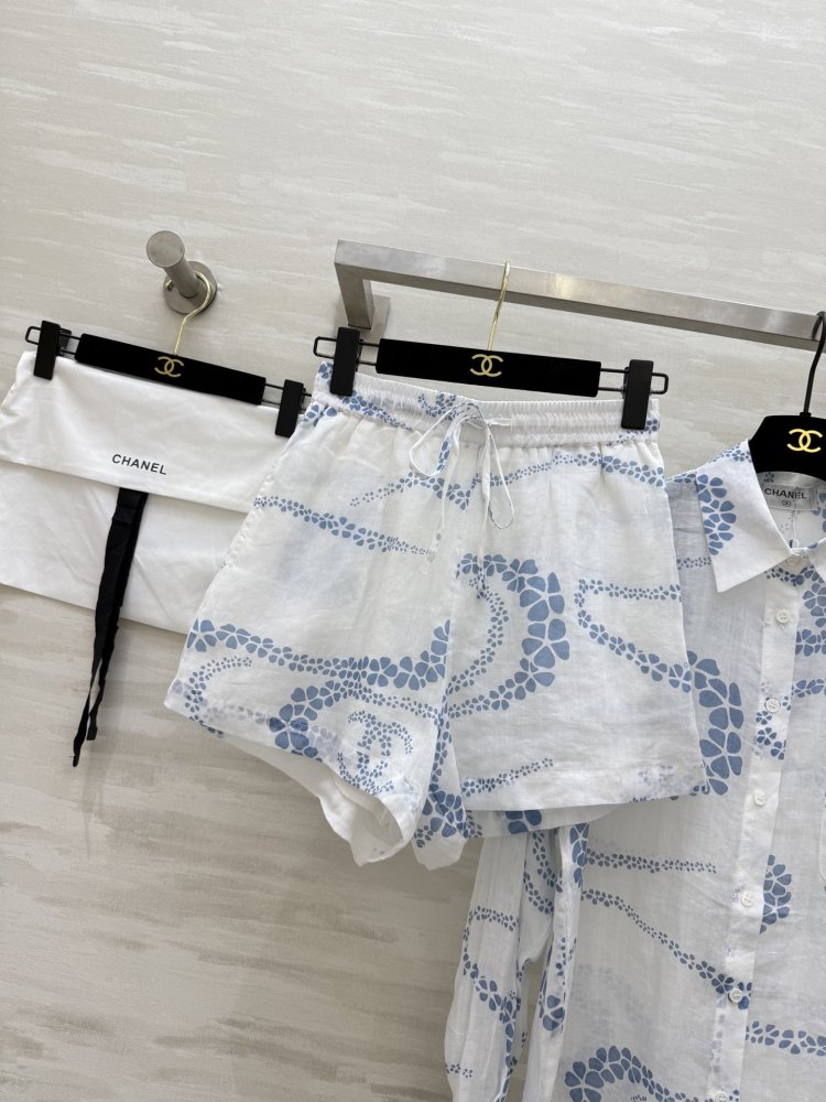 Costume female фото 9