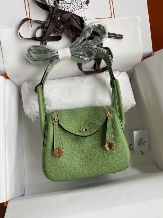 A bag women's Mini Lindy 19 cm