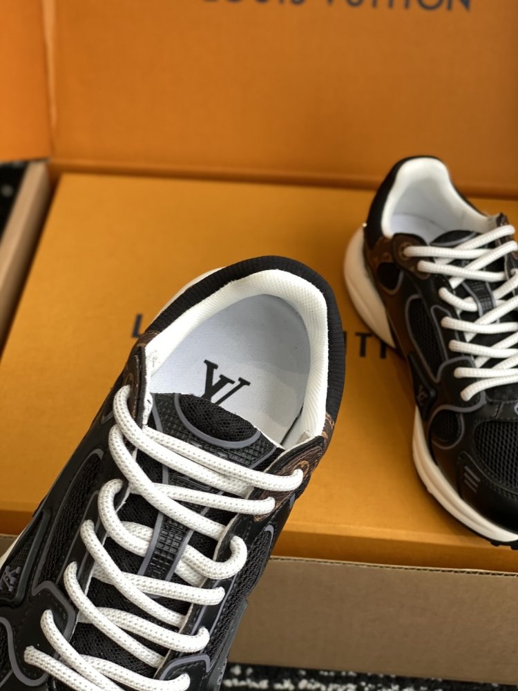 Кроссовки Olympia женские фото 7