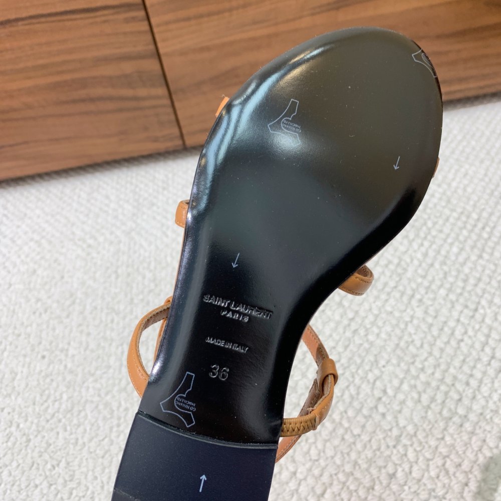 Сандалии женские фото 9