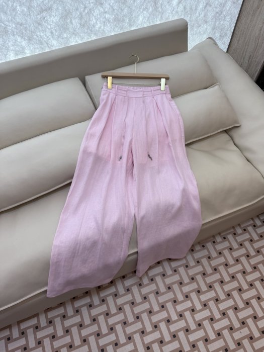 Costume female фото 6