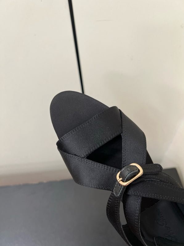 Сандалі жіночі фото 4