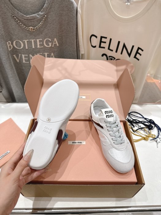 Кроссовки фото 9