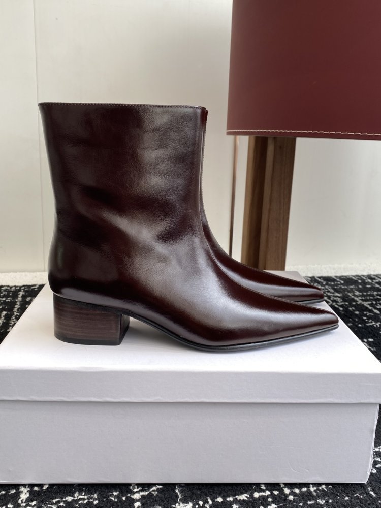 Boots women's фото 2