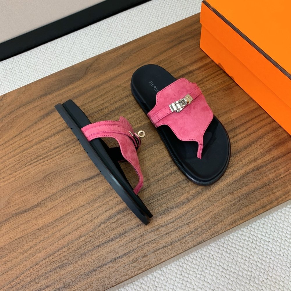 Шлепанцы женские фото 5