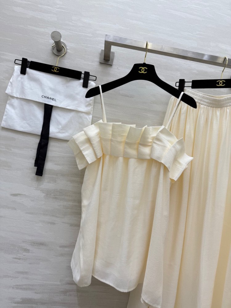 Костюм жіночий фото 3