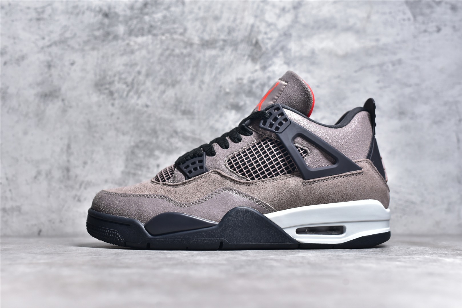 Кроссовки Air Jordan 4 Retro DB0732 200