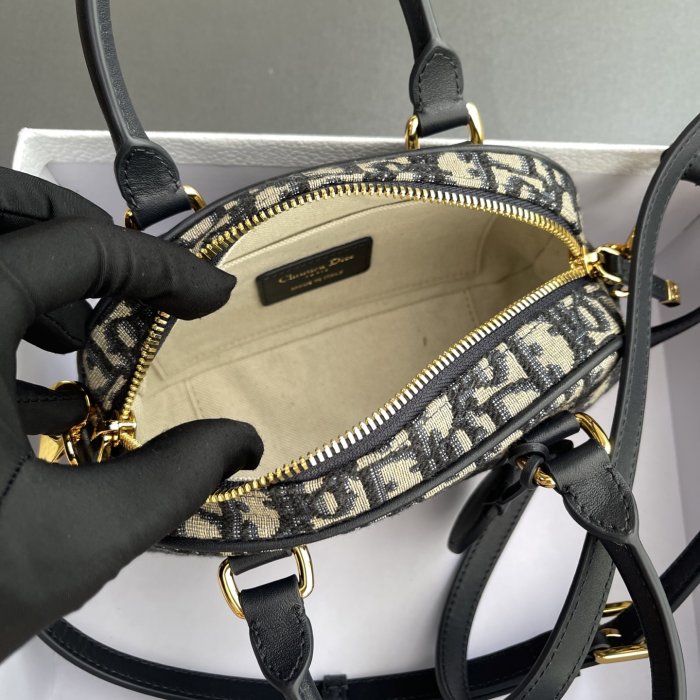 Сумка D-Vibe East-West 20 см фото 9