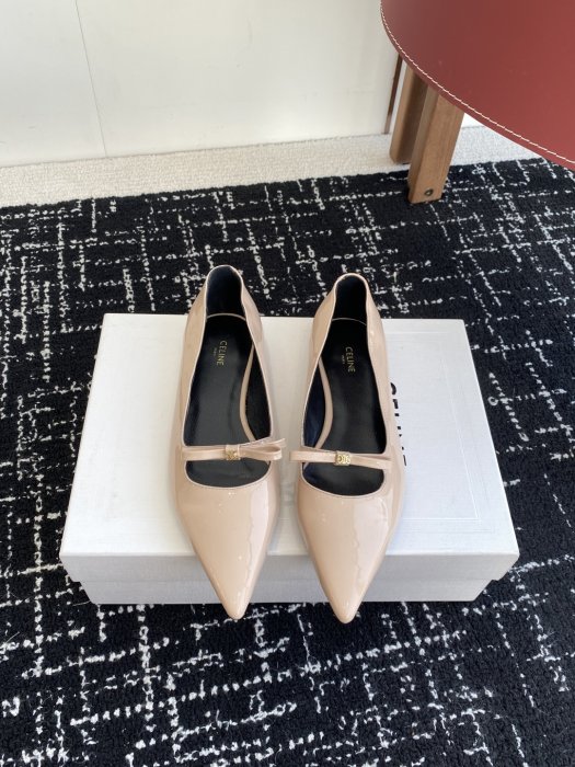 Туфли женские