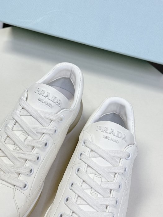 Кроссовки фото 8