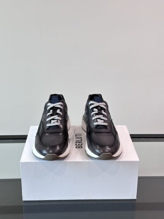 Кроссовки мужские фото 2