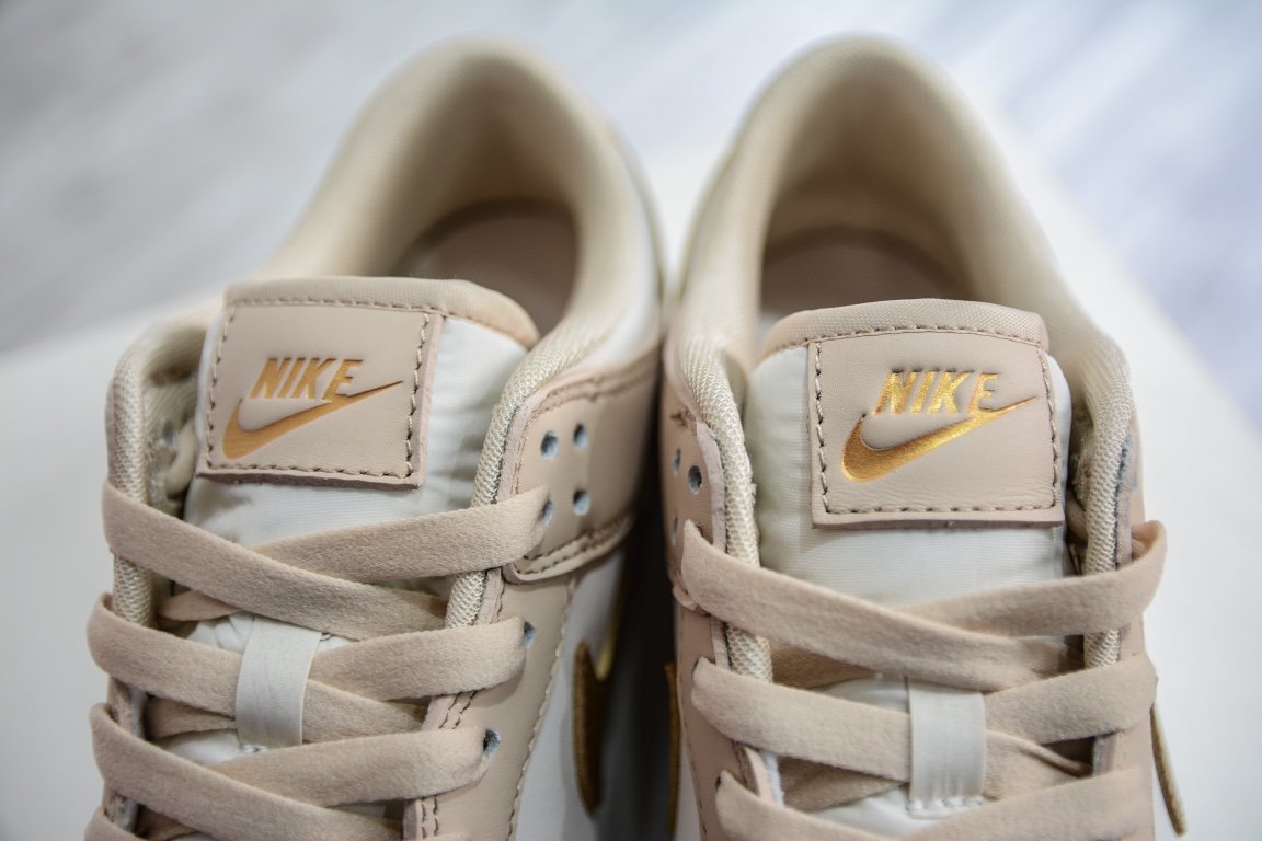 Кроссовки Dunk Low Phantom Metallic Gold DX5930-001 фото 8