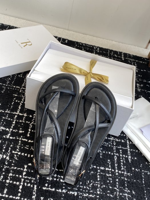 Сандалии женские фото 4