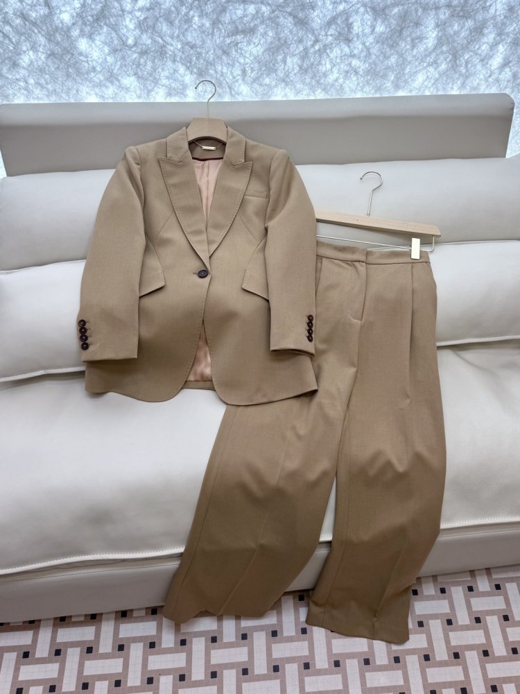 Double-breasted a jacket and pants фото 3