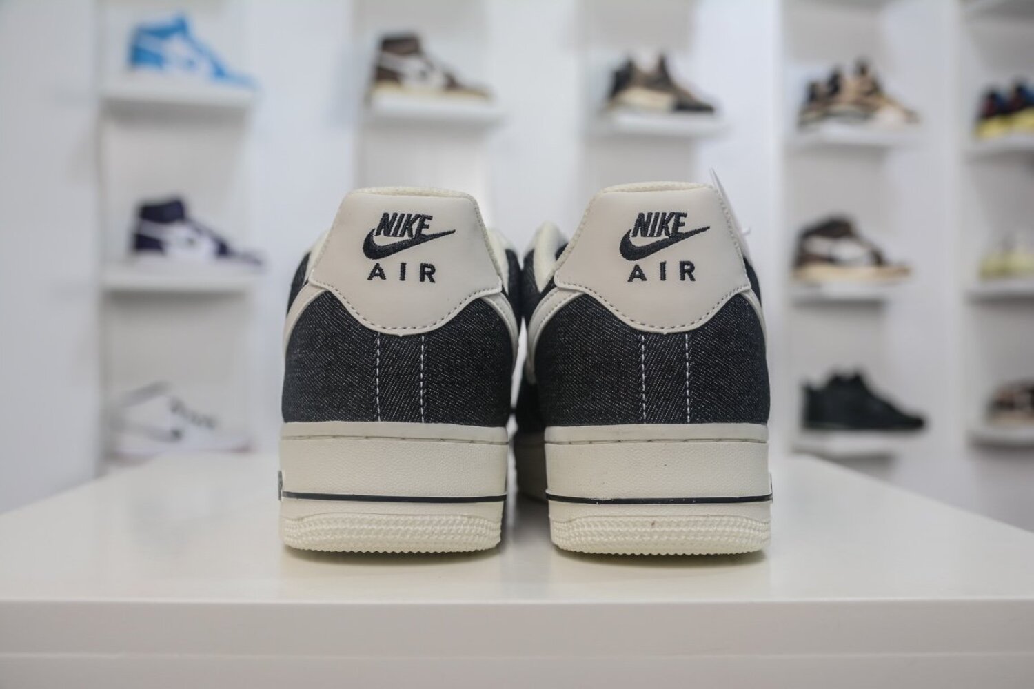 Кроссовки Air Force 1 07 Low фото 2