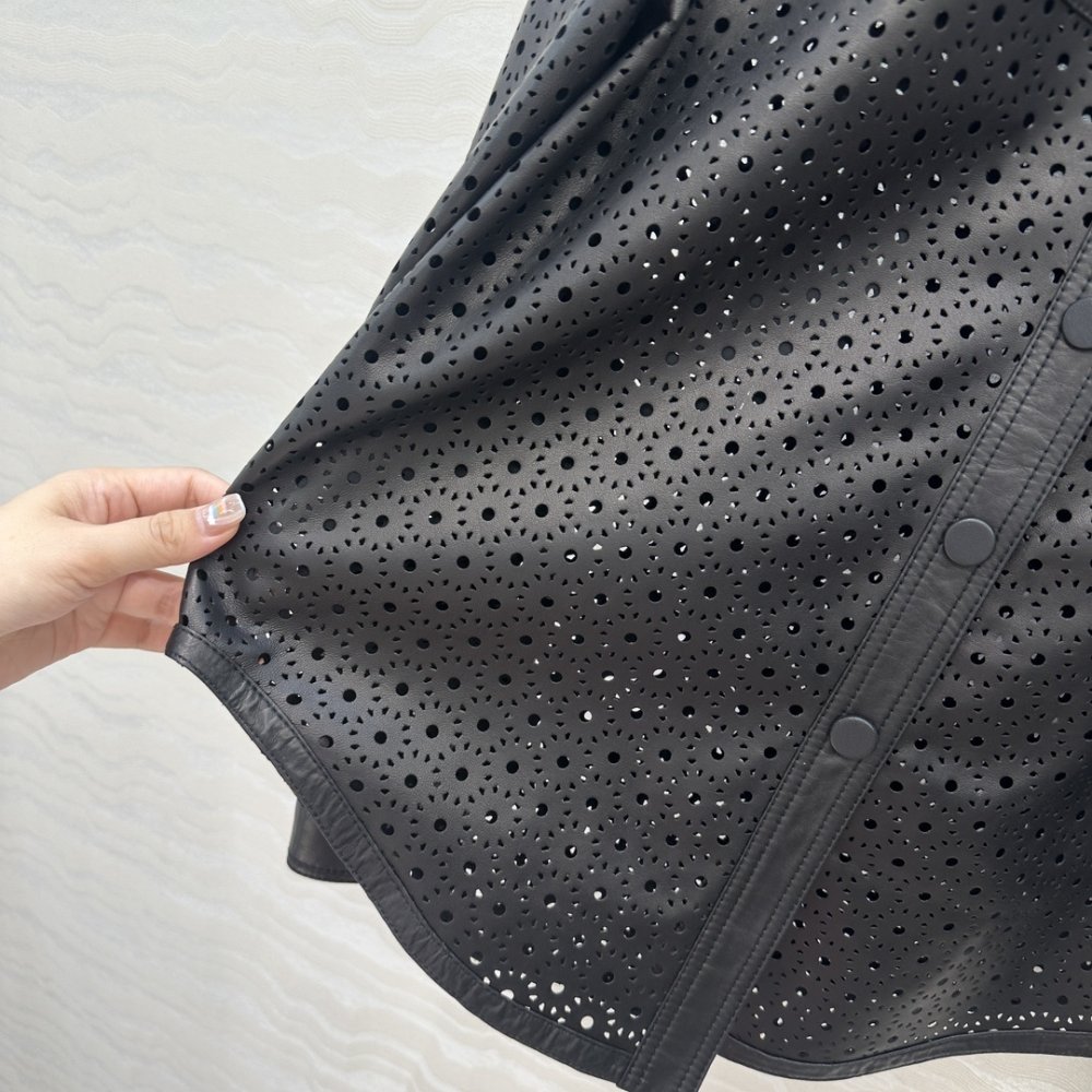 Рубашка кожаная женская фото 6