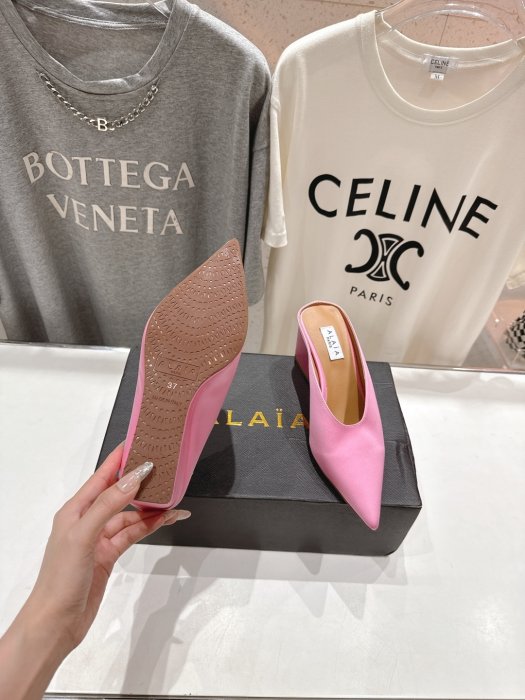 Босоножки фото 9