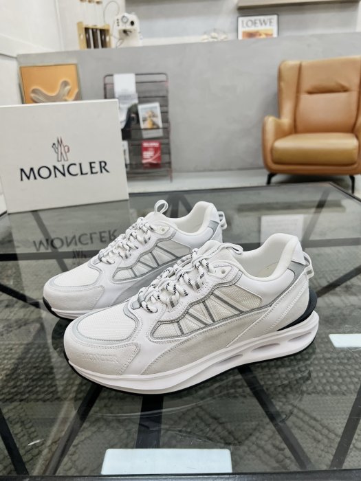 Кроссовки мужские