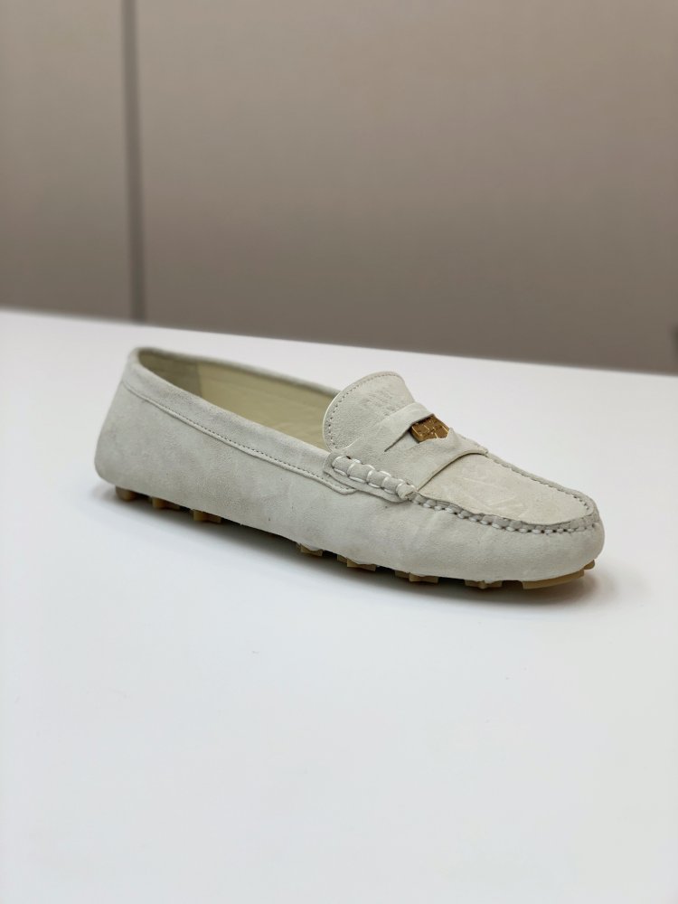 Лоферы женские фото 5