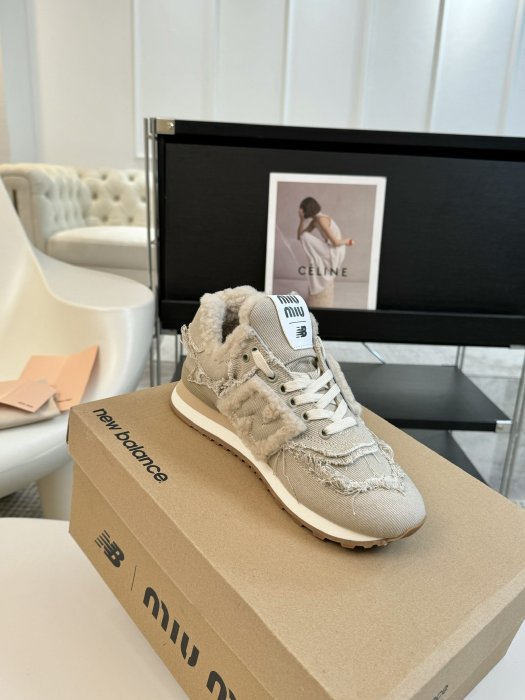 Кроссовки Miu Miu х New Balance 574 фото 2