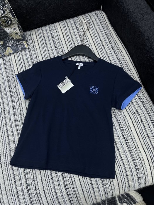 Футболка женская