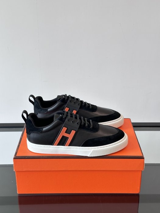 Кроссовки мужские