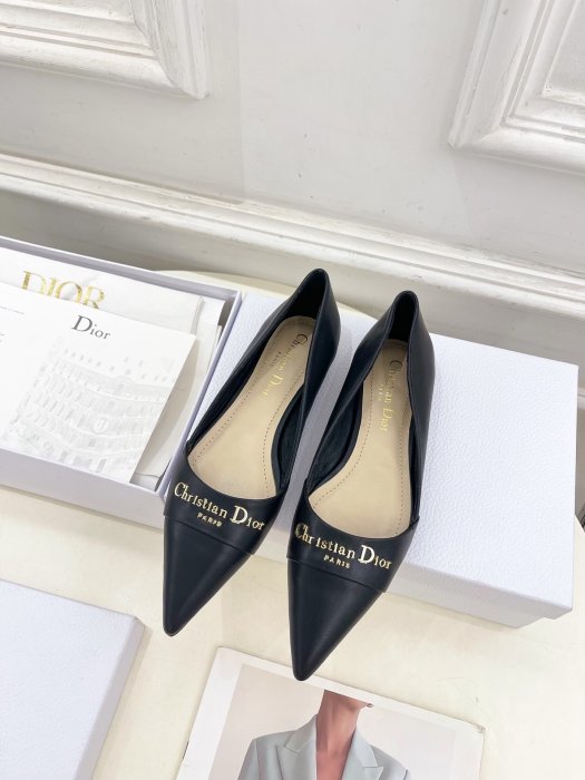 Туфлі жіночі фото 5