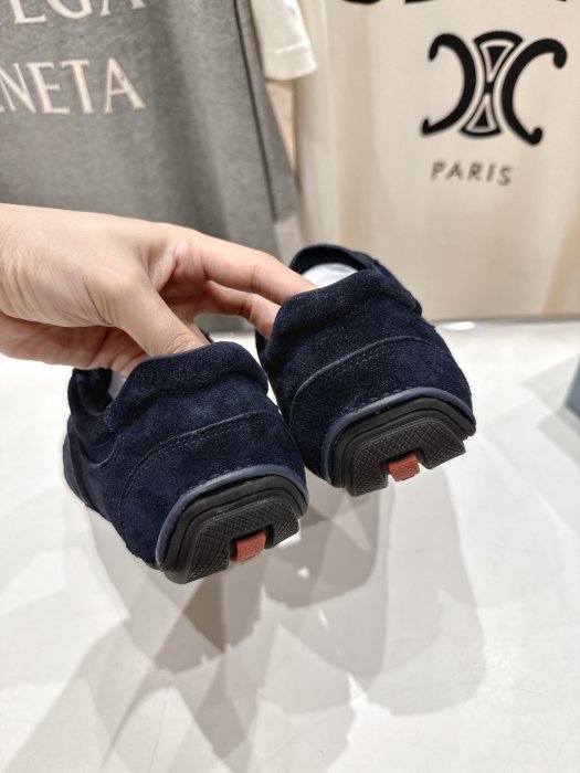 Кроссовки фото 8