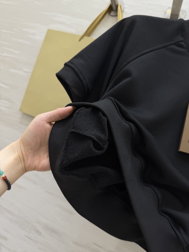 Костюм женский фото 5