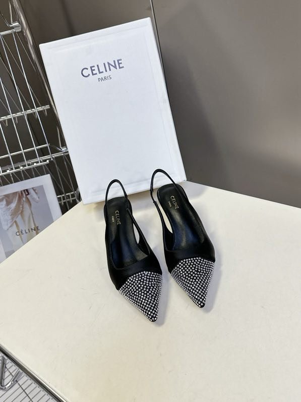 Босоніжки фото 6