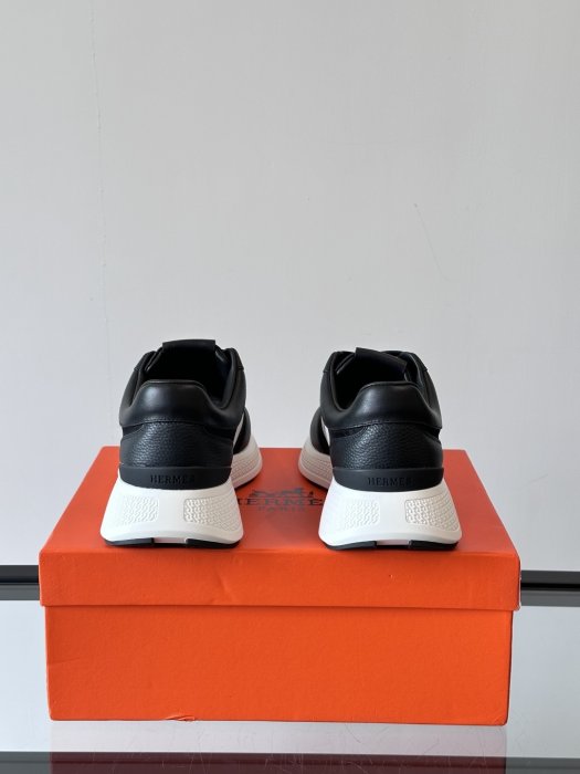 Кросівки чоловічі фото 7