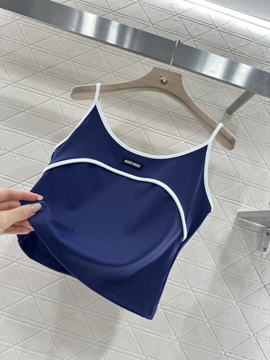 Майка жіноча фото 6