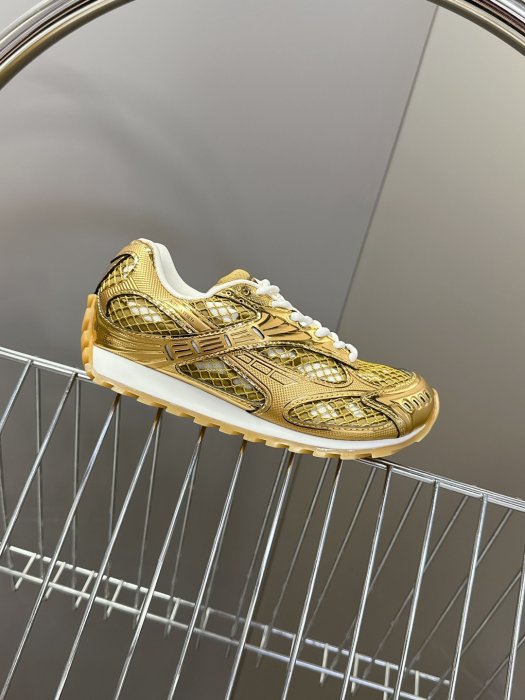 Кроссовки фото 5