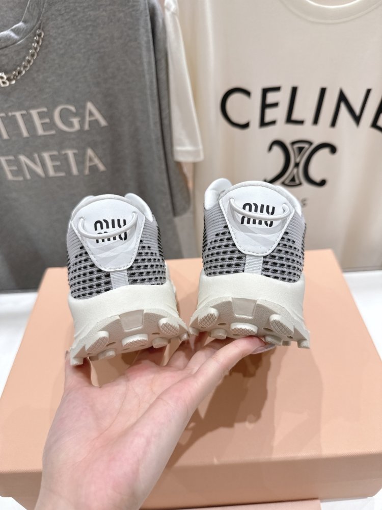 Sneakers women's фото 8