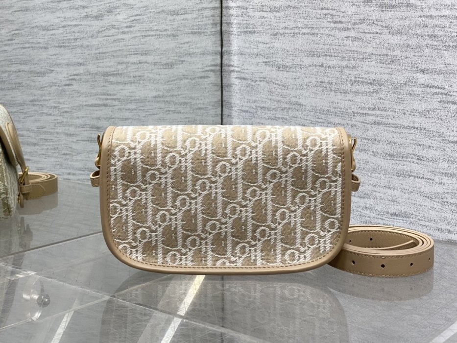 Сумка Bobby женская 21 см фото 4