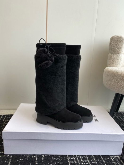 Boots women's