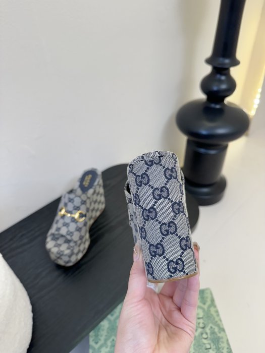 Босоножки фото 7