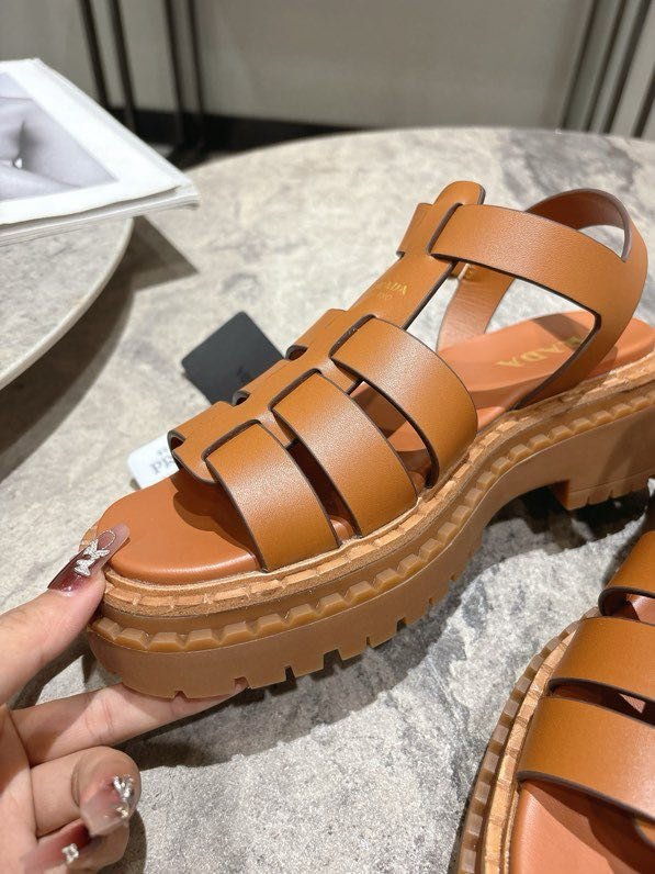 Сандалии женские фото 4