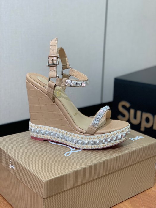 Босоножки фото 6