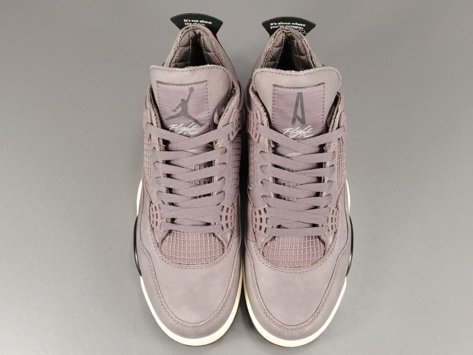 Кроссовки A Ma Maniere x Air Jordan 4 Retro Violet Ore фото 4