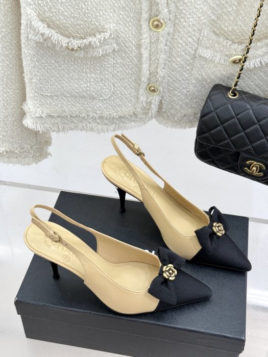 Босоножки фото 3