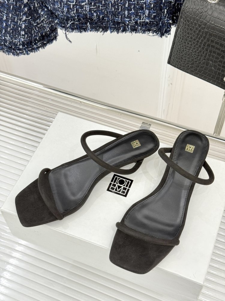 Босоножки фото 2