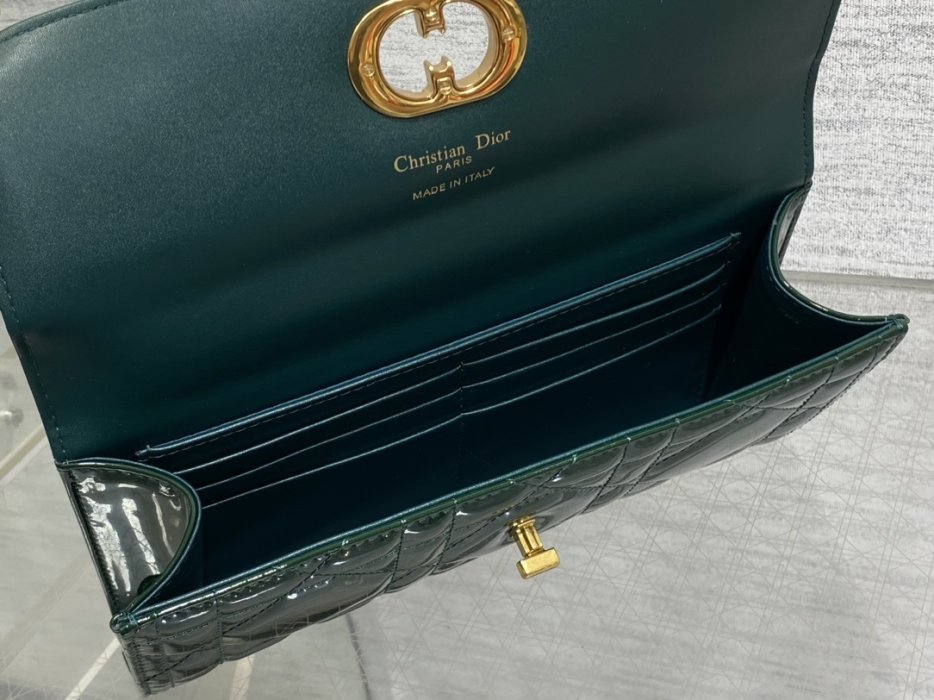 Сумка Miss Caro 24 см фото 7