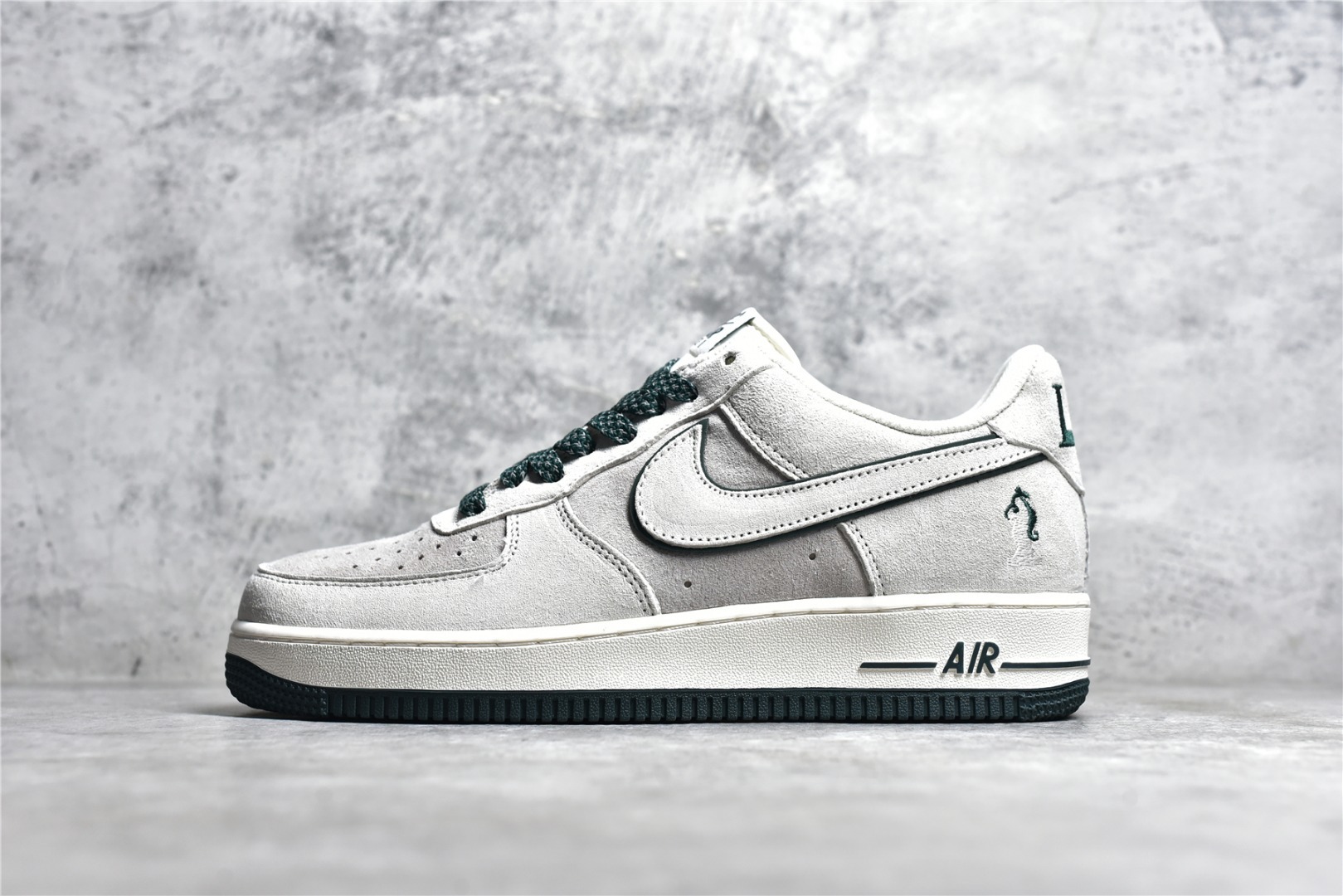 Кросівки Air Force 1 Low Four Horsemen DZ3696-002