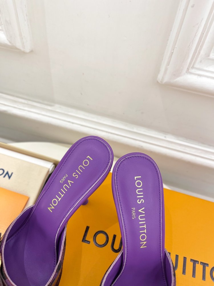 Босоножки фото 7