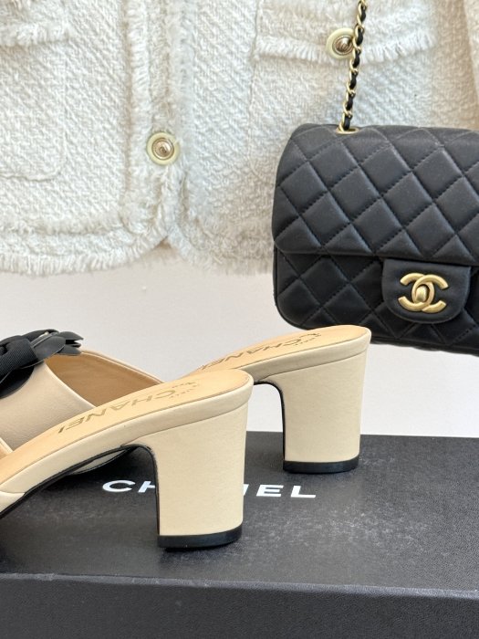 Босоножки фото 6