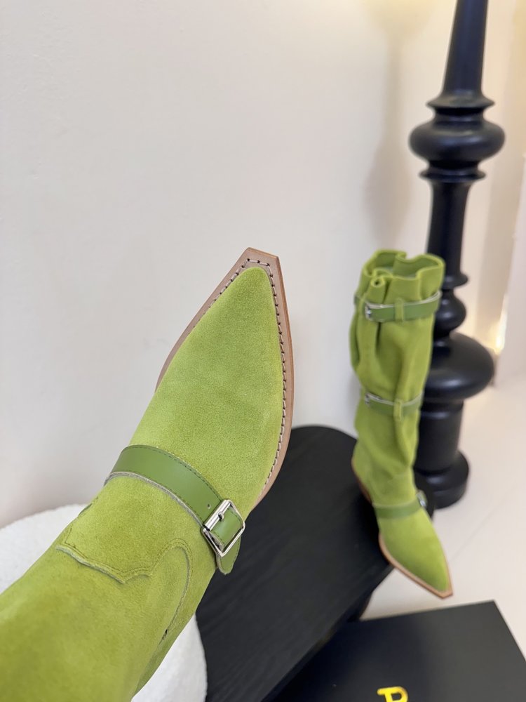 Чоботи жіночі фото 6