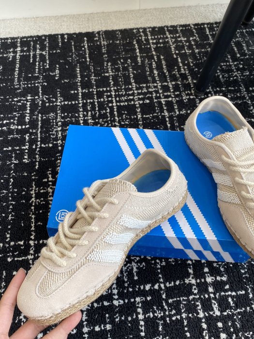 Кеды женские CLOT x adidas Gazelle фото 6